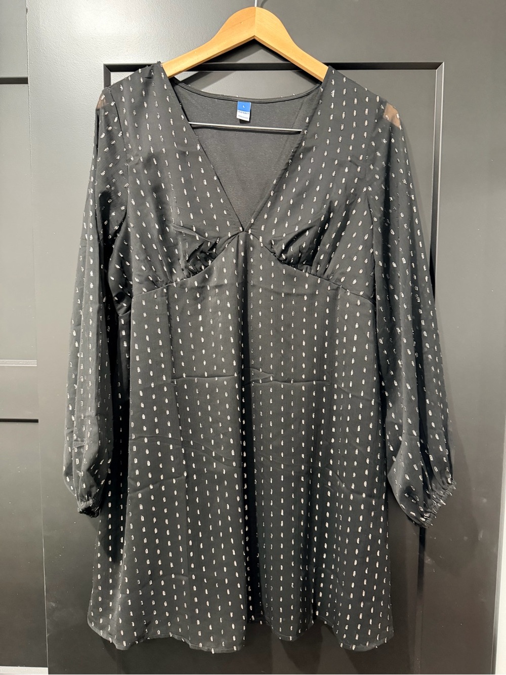 Old Navy Metallic Clip Dot Balloon Sleeve Babydoll Dress